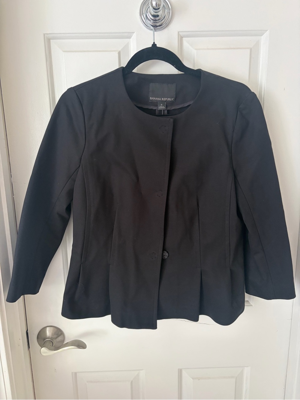 Banana Republic Black Collarless Women's Blazer
